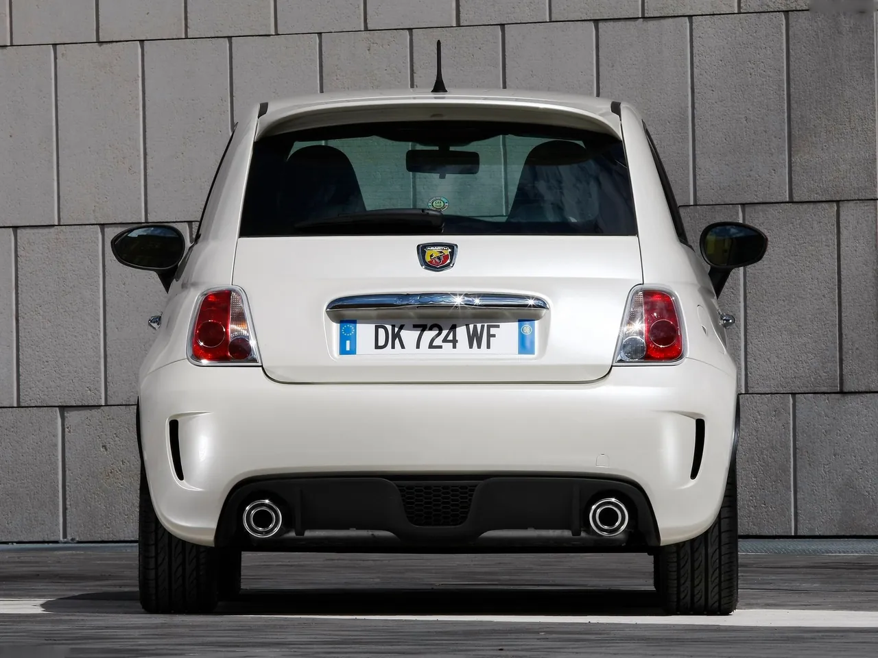 Fiat 500 Abarth (2009) – zezadu