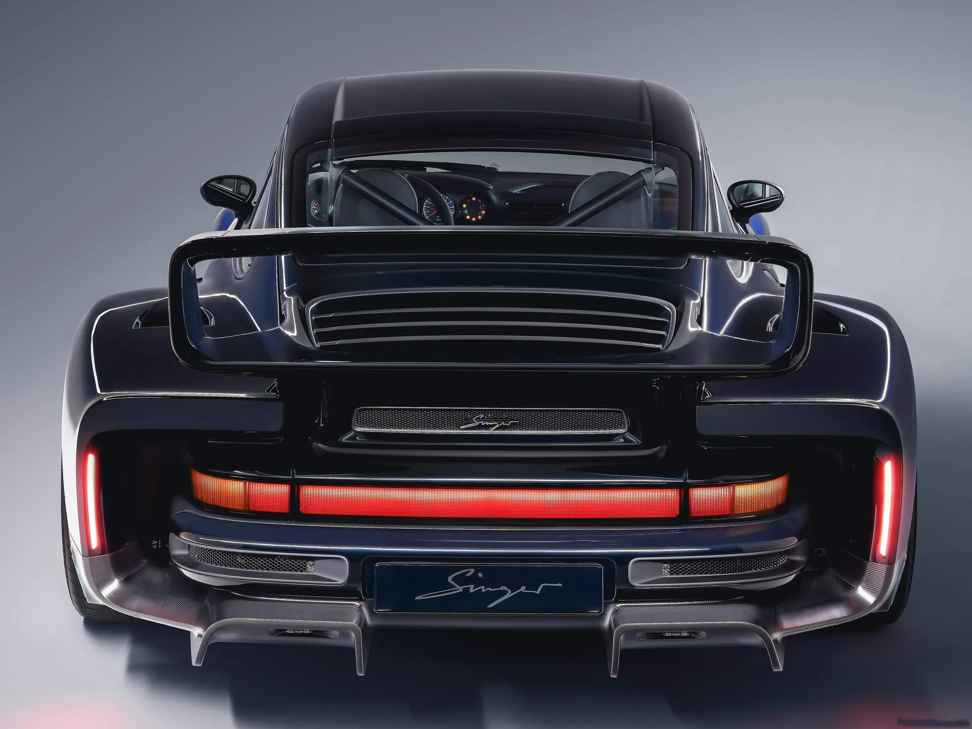 Singer DLS Turbo Sorcerer (2026) – zezadu