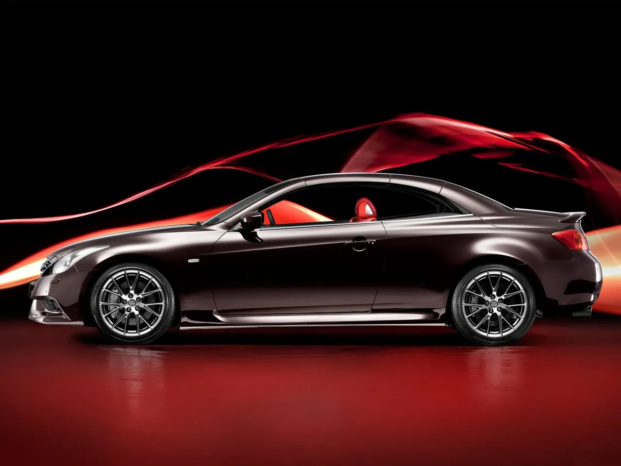 Infiniti IPL G Cabrio Concept (2010) – boční profil