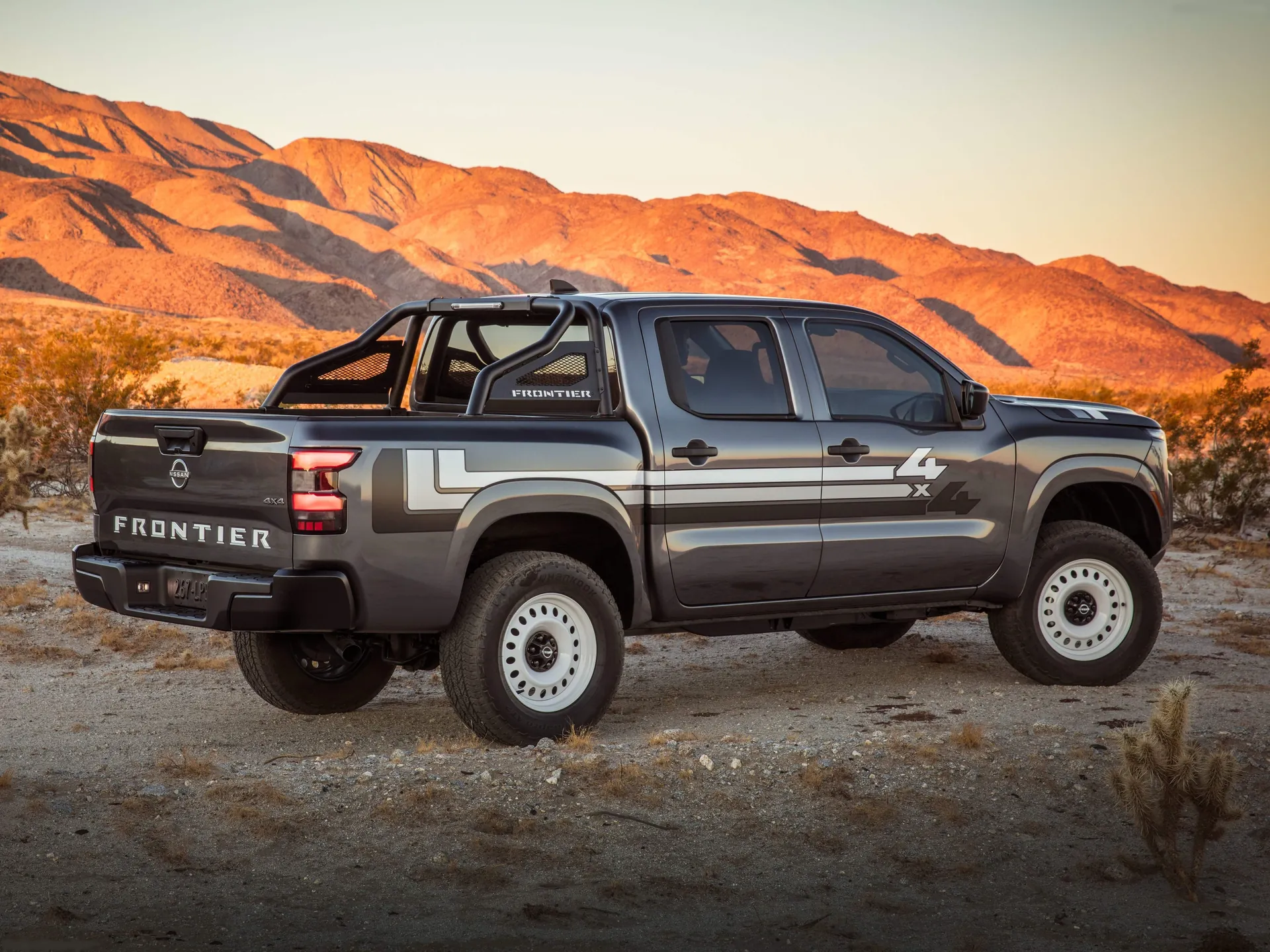 Nissan Frontier 72X Concept (2022) – zadní tříčtvrteční pohled