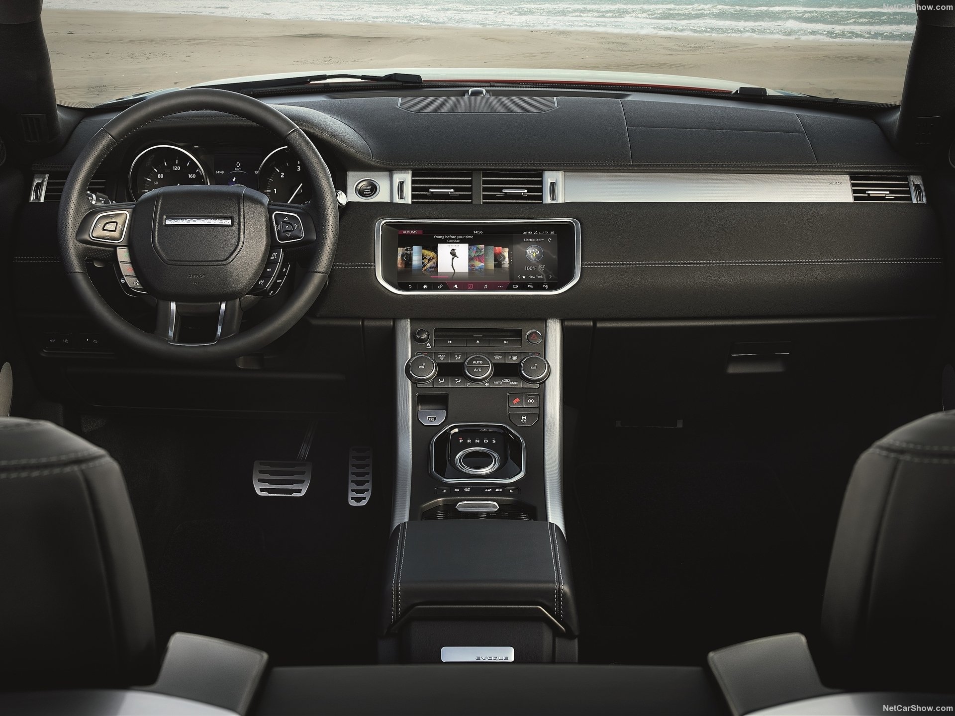 Land Rover Range Rover Evoque Convertible (2017) – interiér