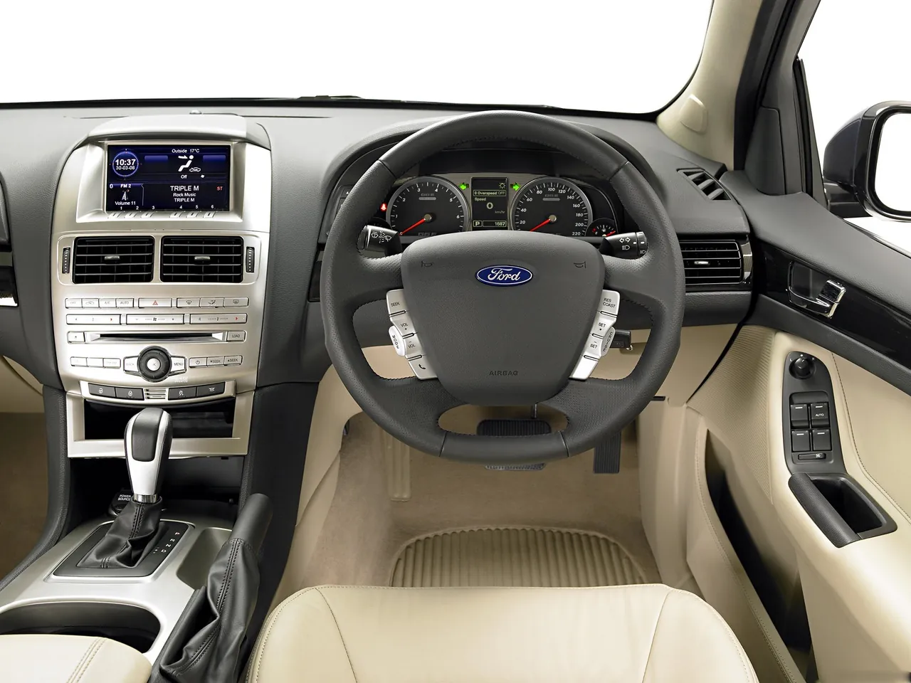 Ford FG Falcon G6E (2008) – interiér