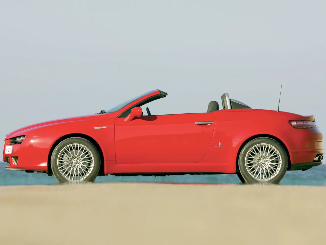 Alfa Romeo Spider (2006) – boční profil