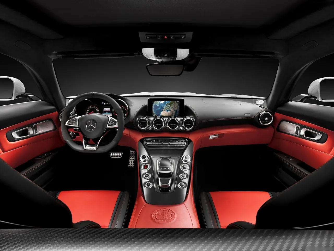 Mercedes-Benz AMG GT (2016) - Interior