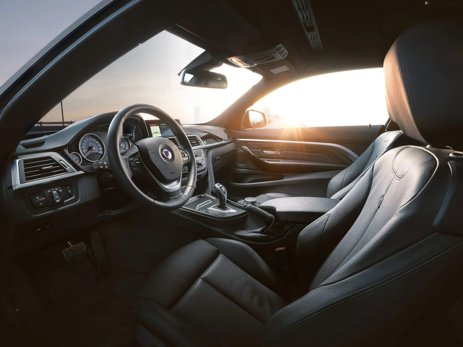 Alpina BMW D4 Bi-Turbo (2018) – interiér