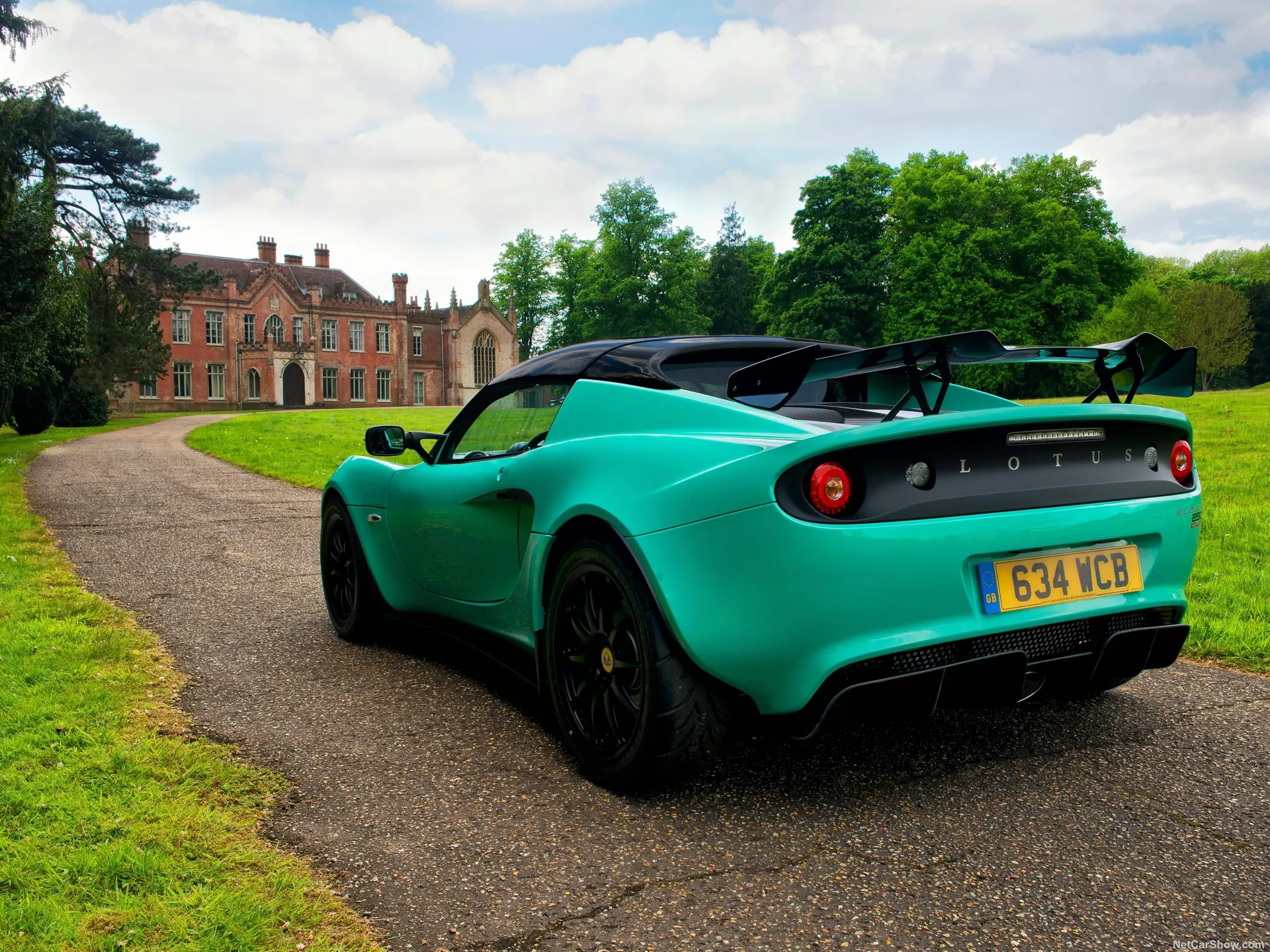 Lotus Elise Cup 250 (2017) – zadní tříčtvrteční pohled