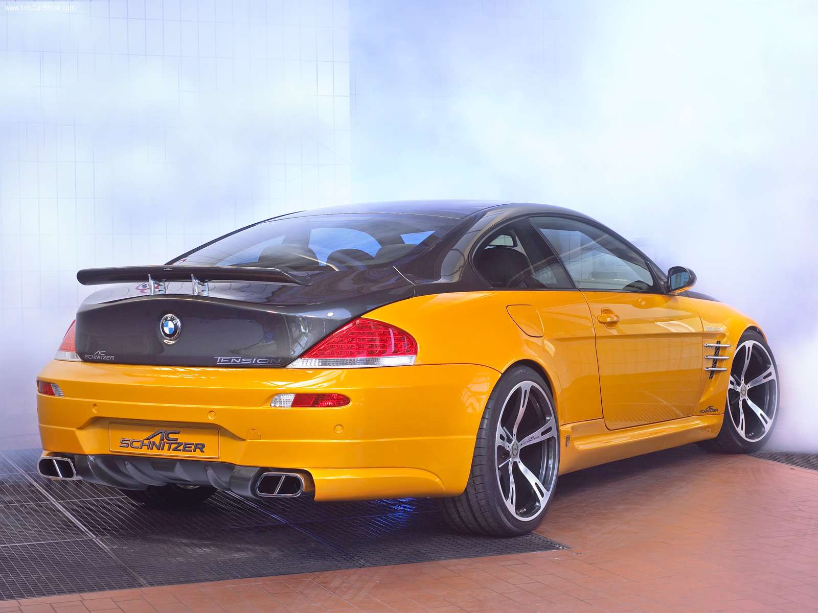 AC Schnitzer Tension M6 Concept (2005) – zadní tříčtvrteční pohled