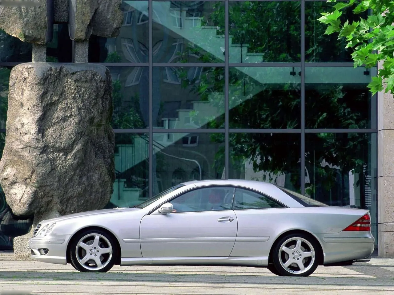 Mercedes-Benz CL55 AMG (2000) - Side Profile