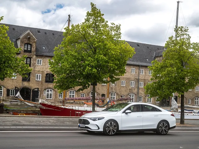 Mercedes-Benz CLA (2026)