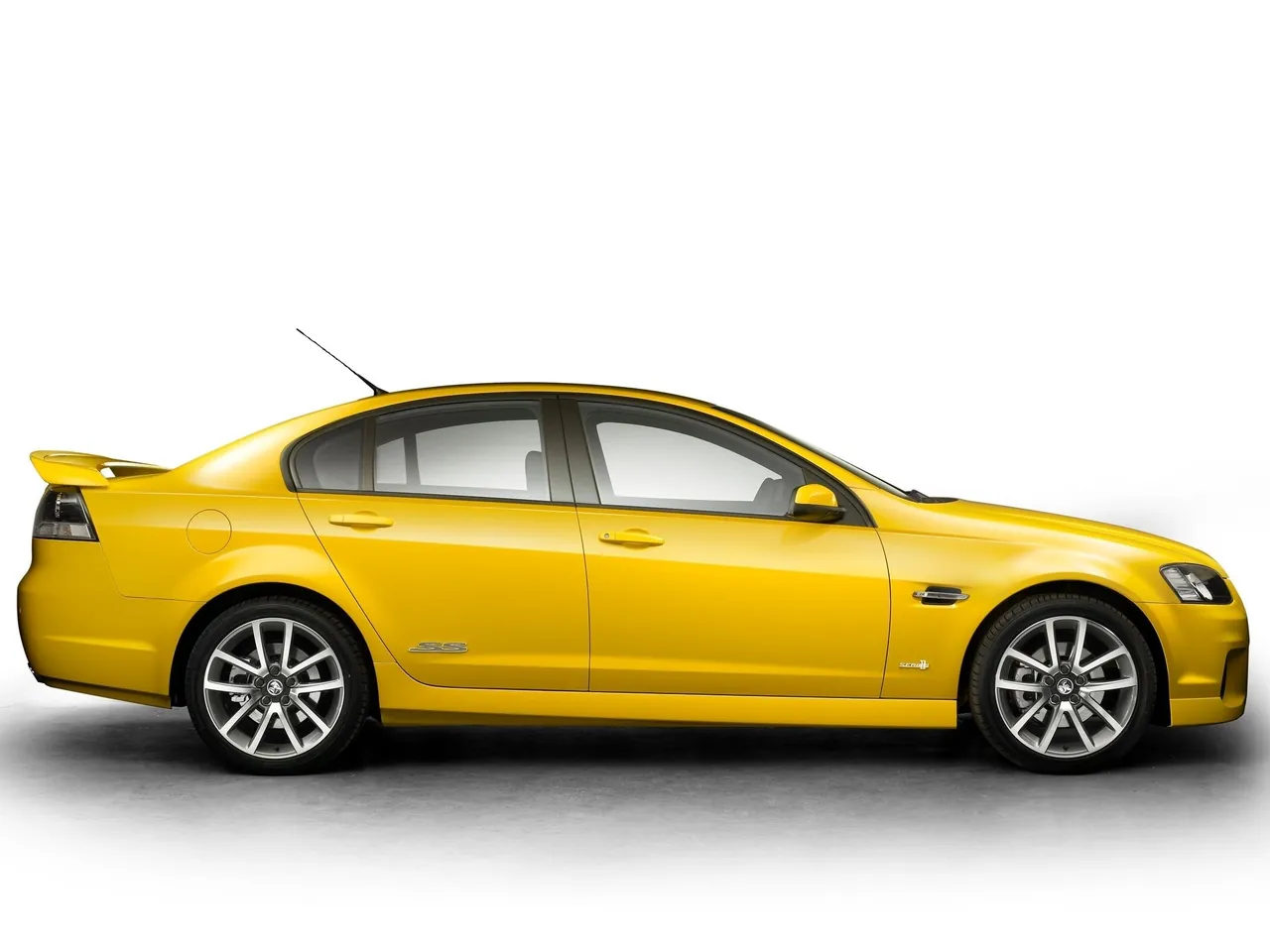 Holden VE II Commodore SSV (2011) – boční profil