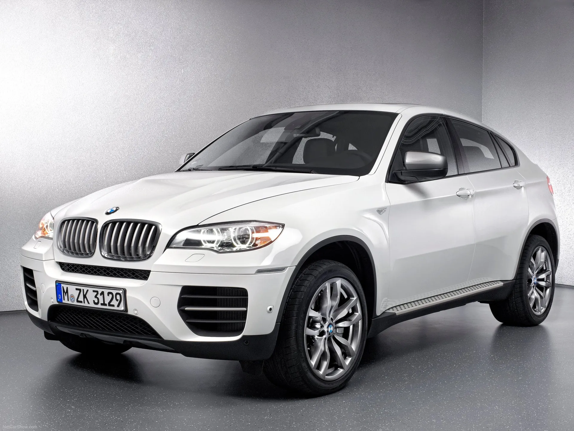 BMW X6 M50d (2013)