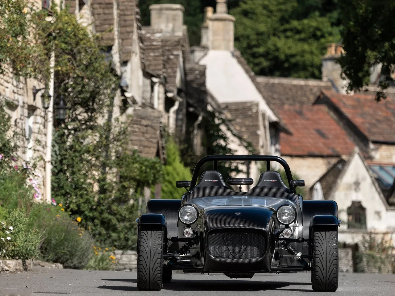 Caterham Superlight Twenty (2016) – zepředu