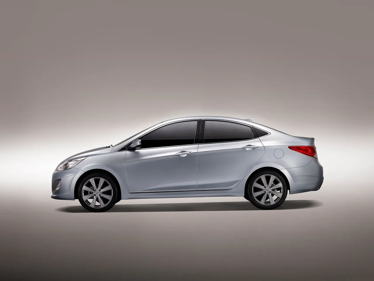 Hyundai RB Concept (2010) – boční profil