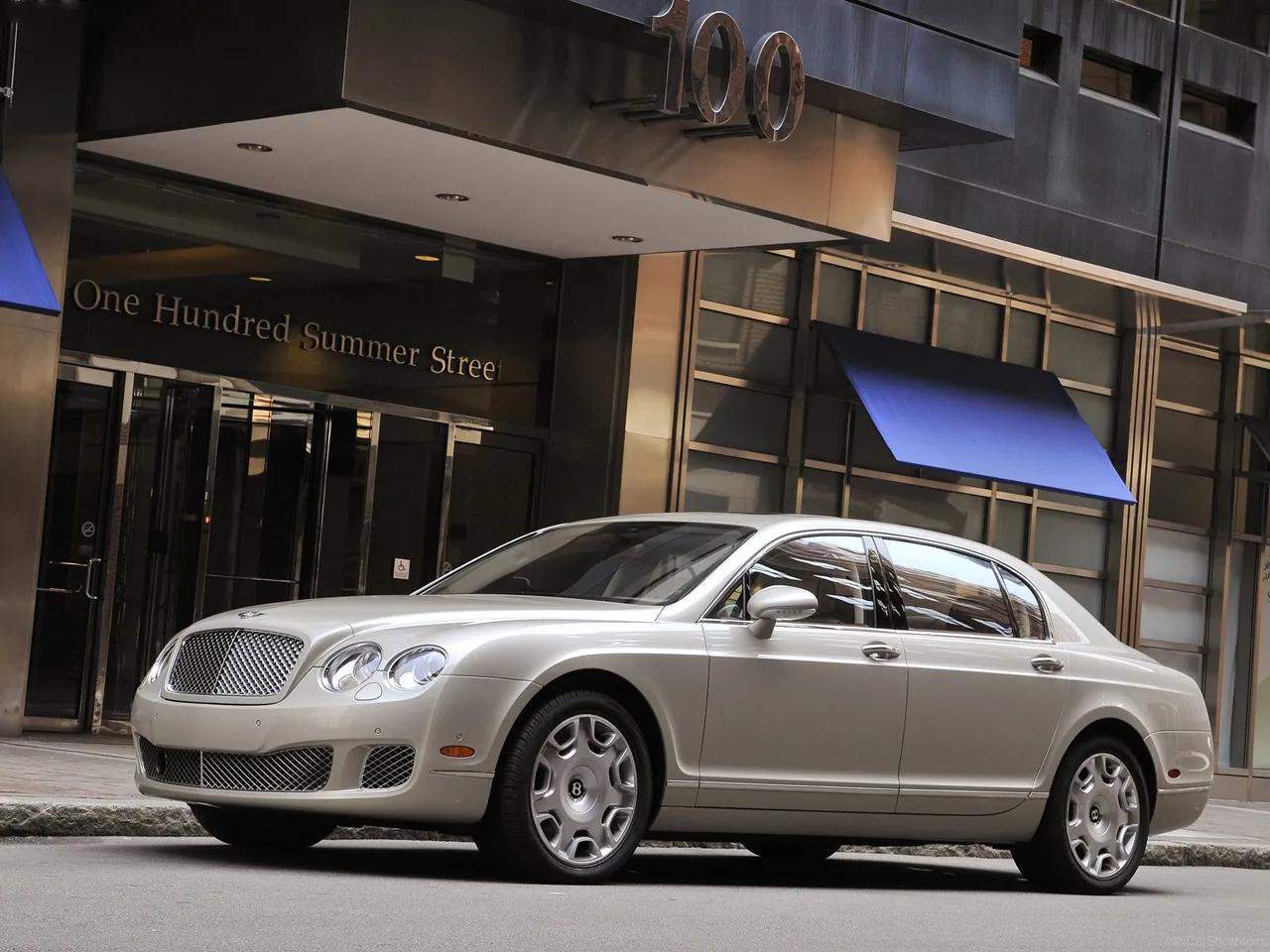Bentley Continental Flying Spur (2009)