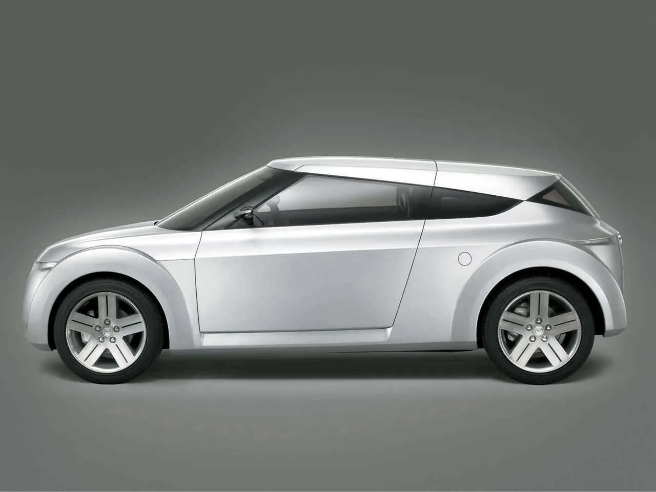 Mazda Kusabi Concept (2003) – boční profil