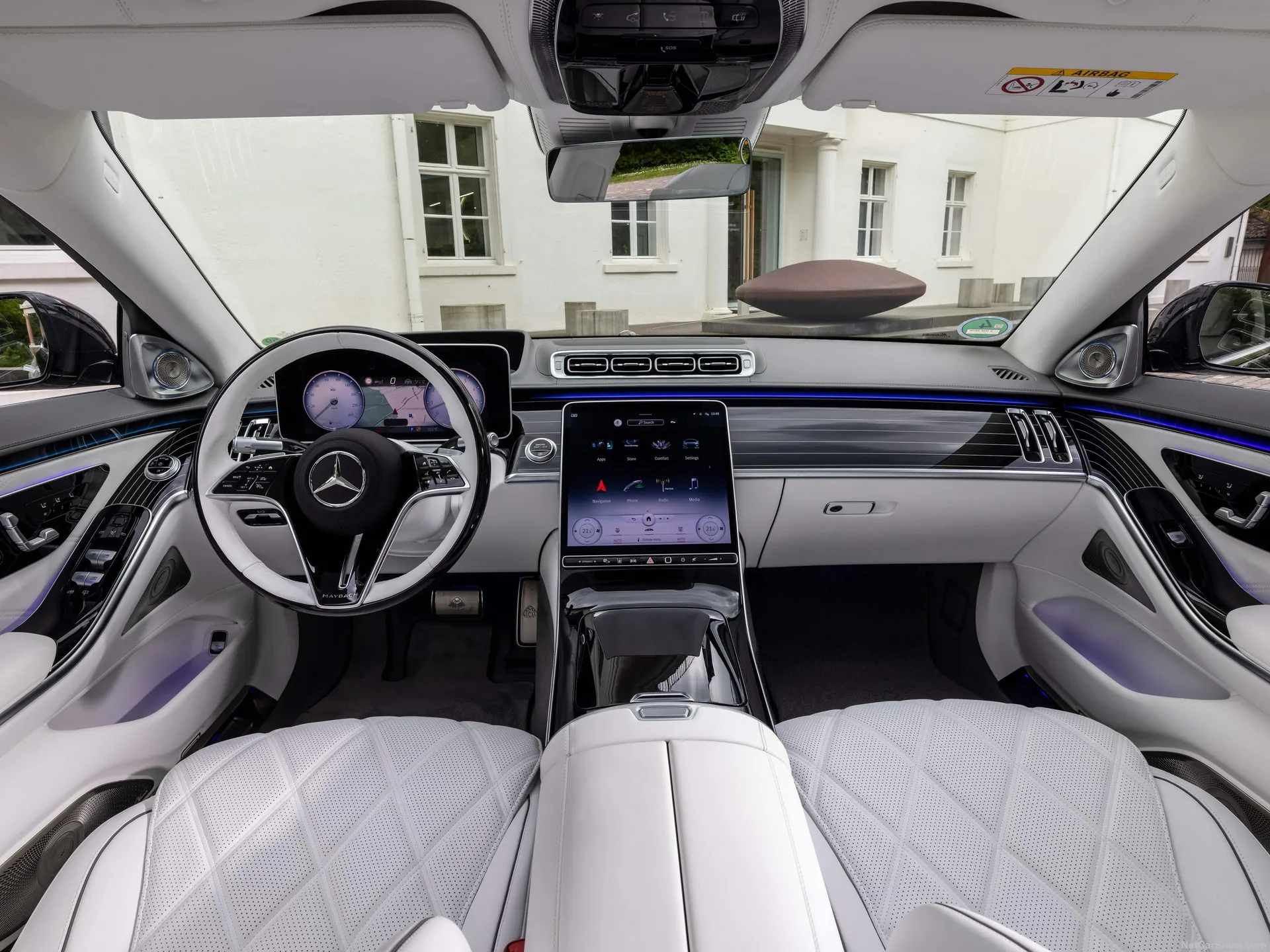 Mercedes-Benz S-Class Maybach (2021) - Interior