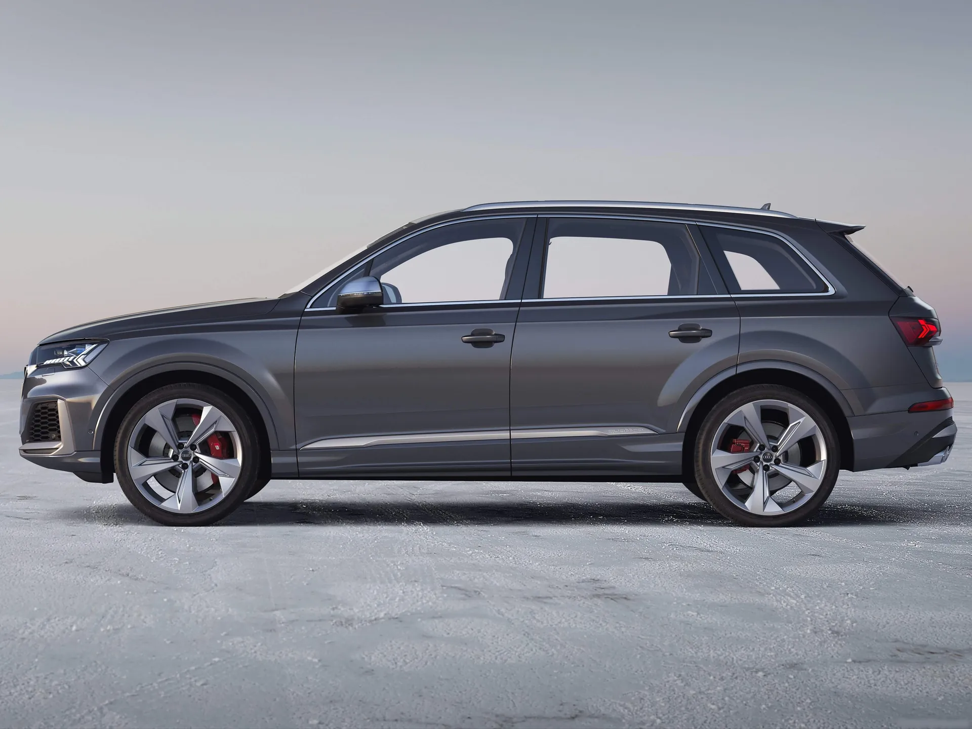 Audi SQ7 TDI (2020) – boční profil