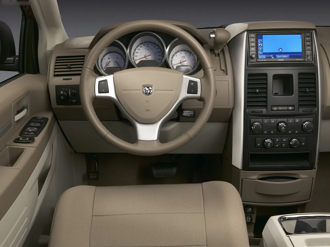 Dodge Grand Caravan (2008) – interiér