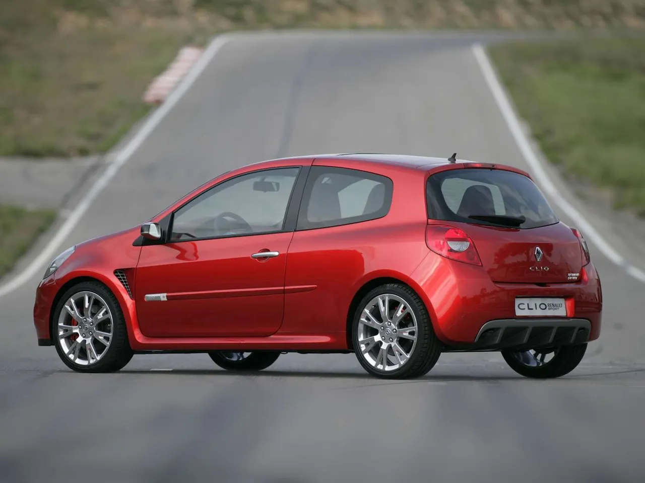Renault Clio RS Concept (2006) – zadní tříčtvrteční pohled