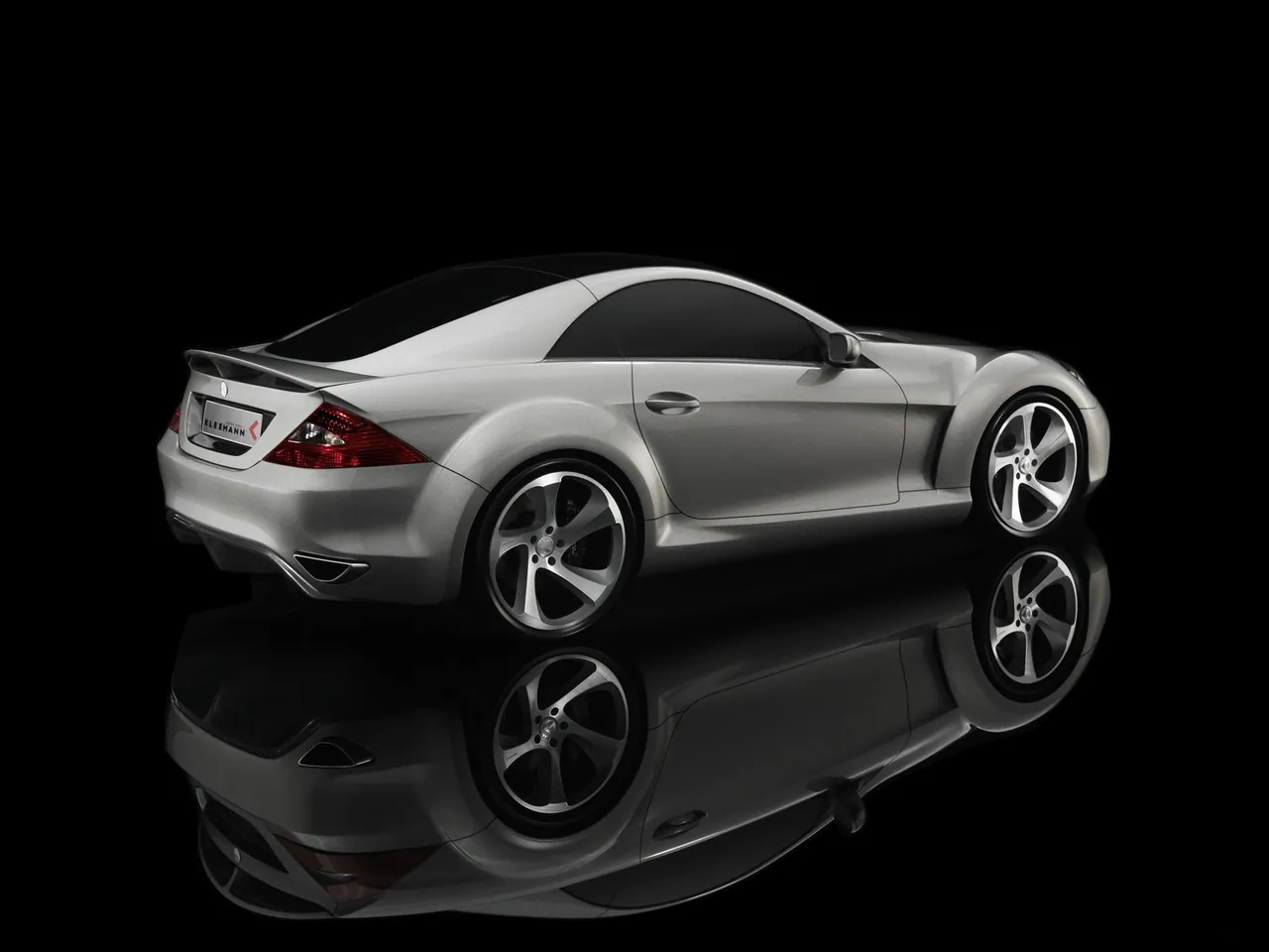 Kleemann GTK Concept (2007) – zadní tříčtvrteční pohled