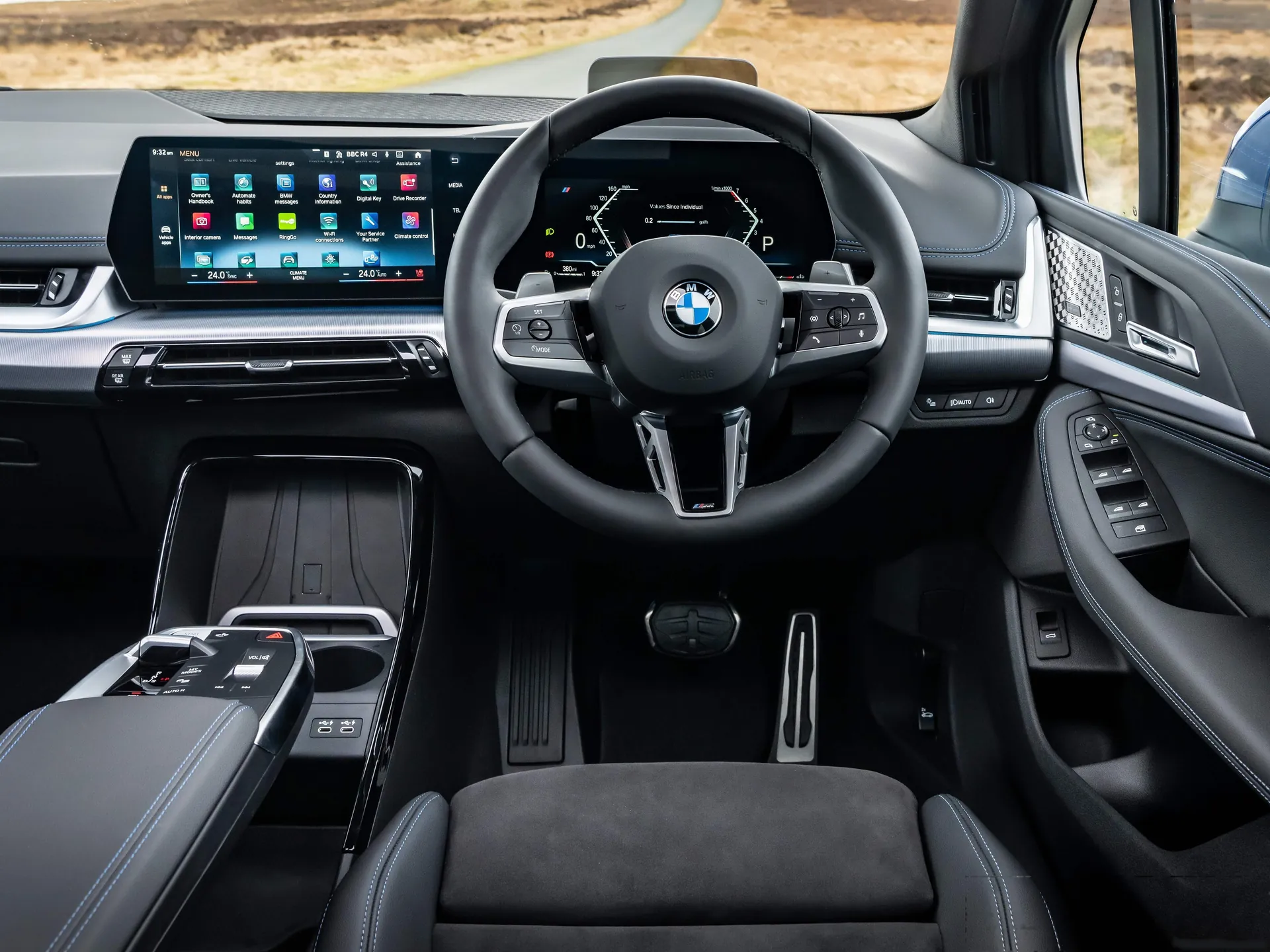 BMW 2-Series Active Tourer [UK] (2022) - Interior