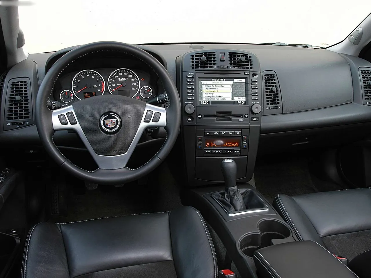 Cadillac CTS-V Euro (2005) – interiér