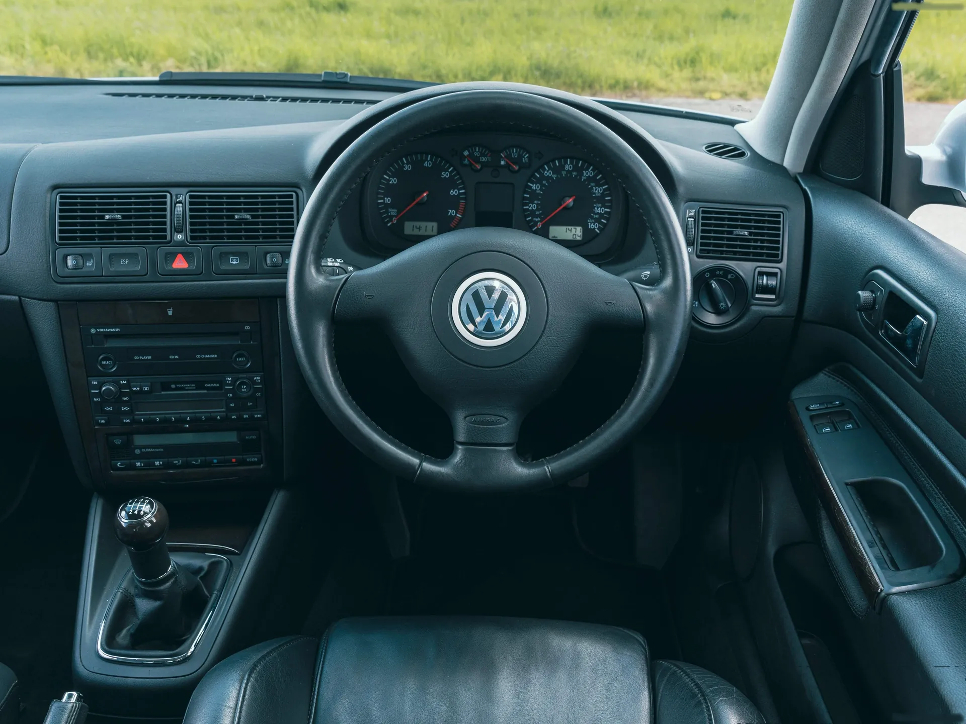 Volkswagen Golf IV GTI [UK] (1998) - Interior