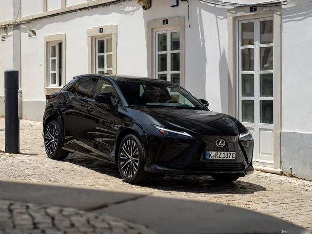 Lexus RZ (2026)