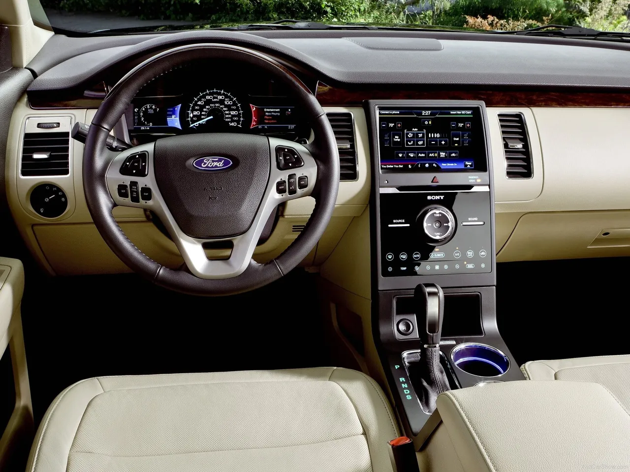 Ford Flex (2013) – interiér