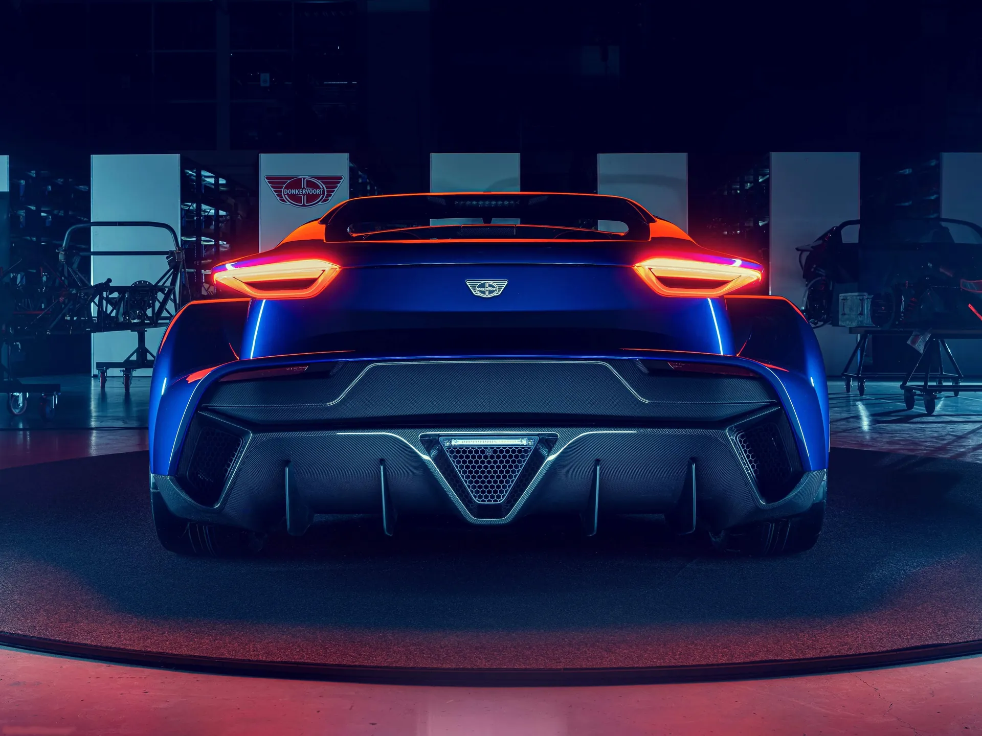 Donkervoort F22 (2023) – zezadu