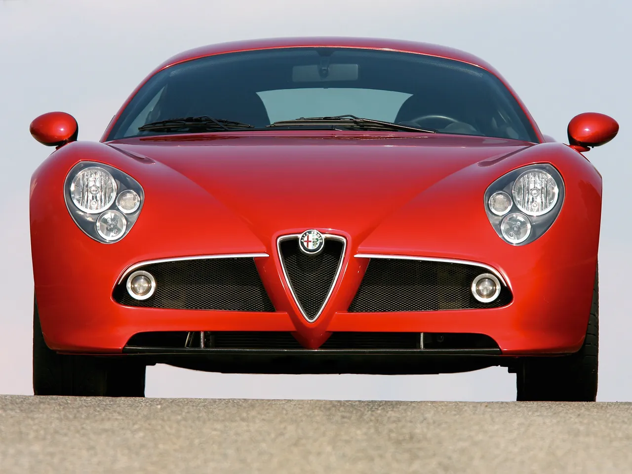 Alfa Romeo 8c Competizione (2007) - Front