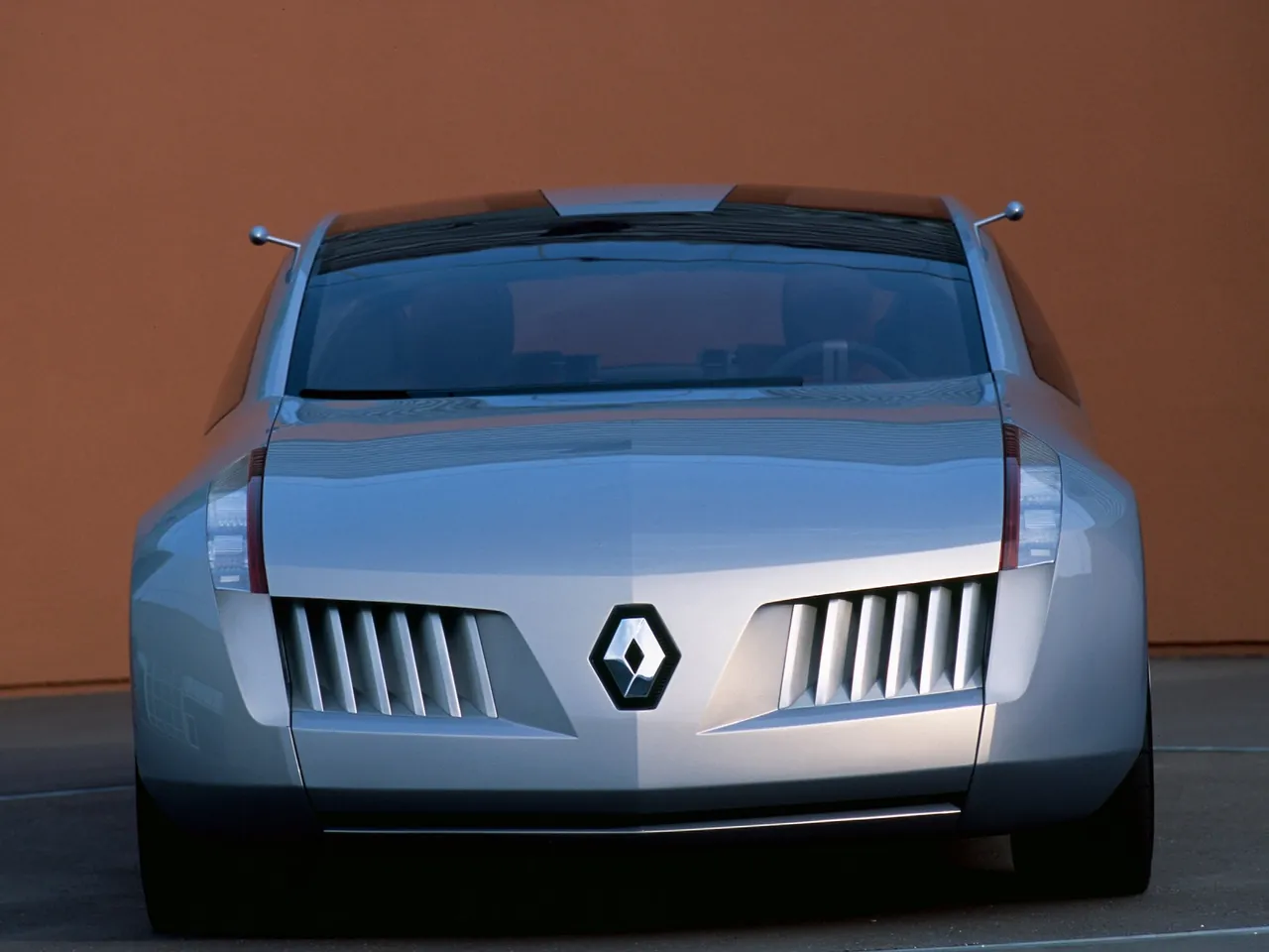 Renault Talisman Concept (2001) – zepředu