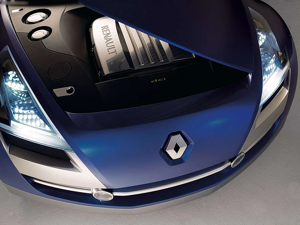 Renault Egeus Concept Car (2005) – motorový prostor