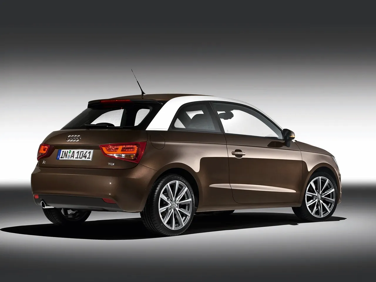 Audi A1 (2011) – zadní tříčtvrteční pohled