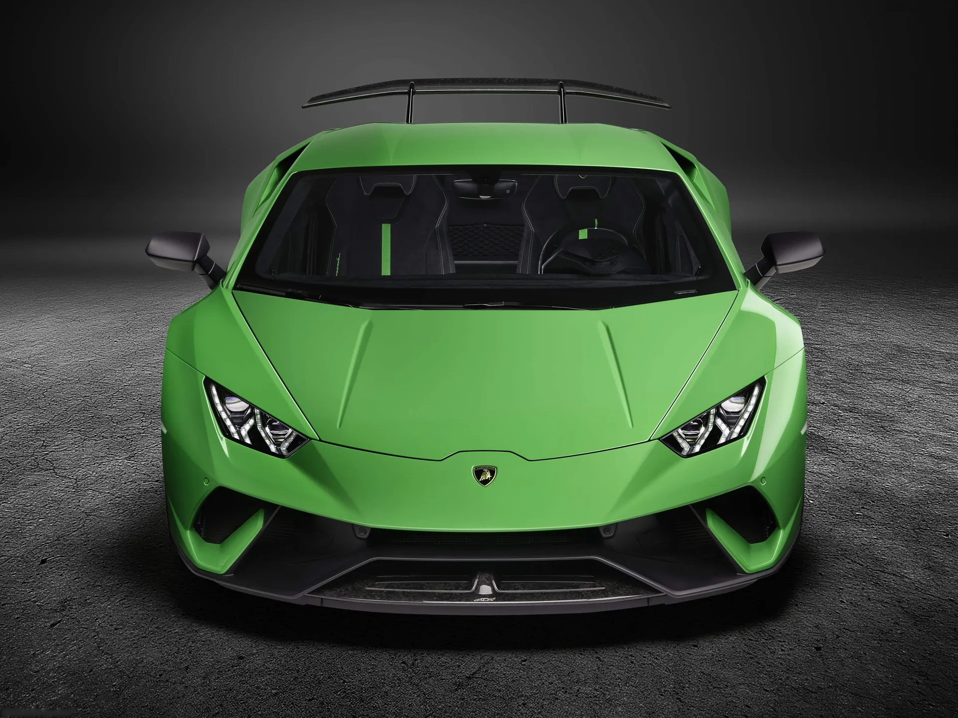 Lamborghini Huracan Performante (2018) – zepředu