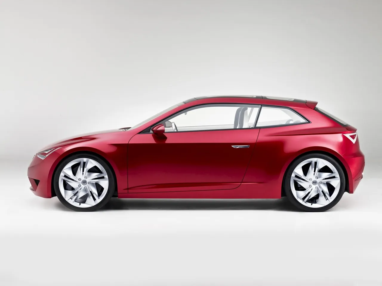Seat IBE Paris Concept (2010) – boční profil