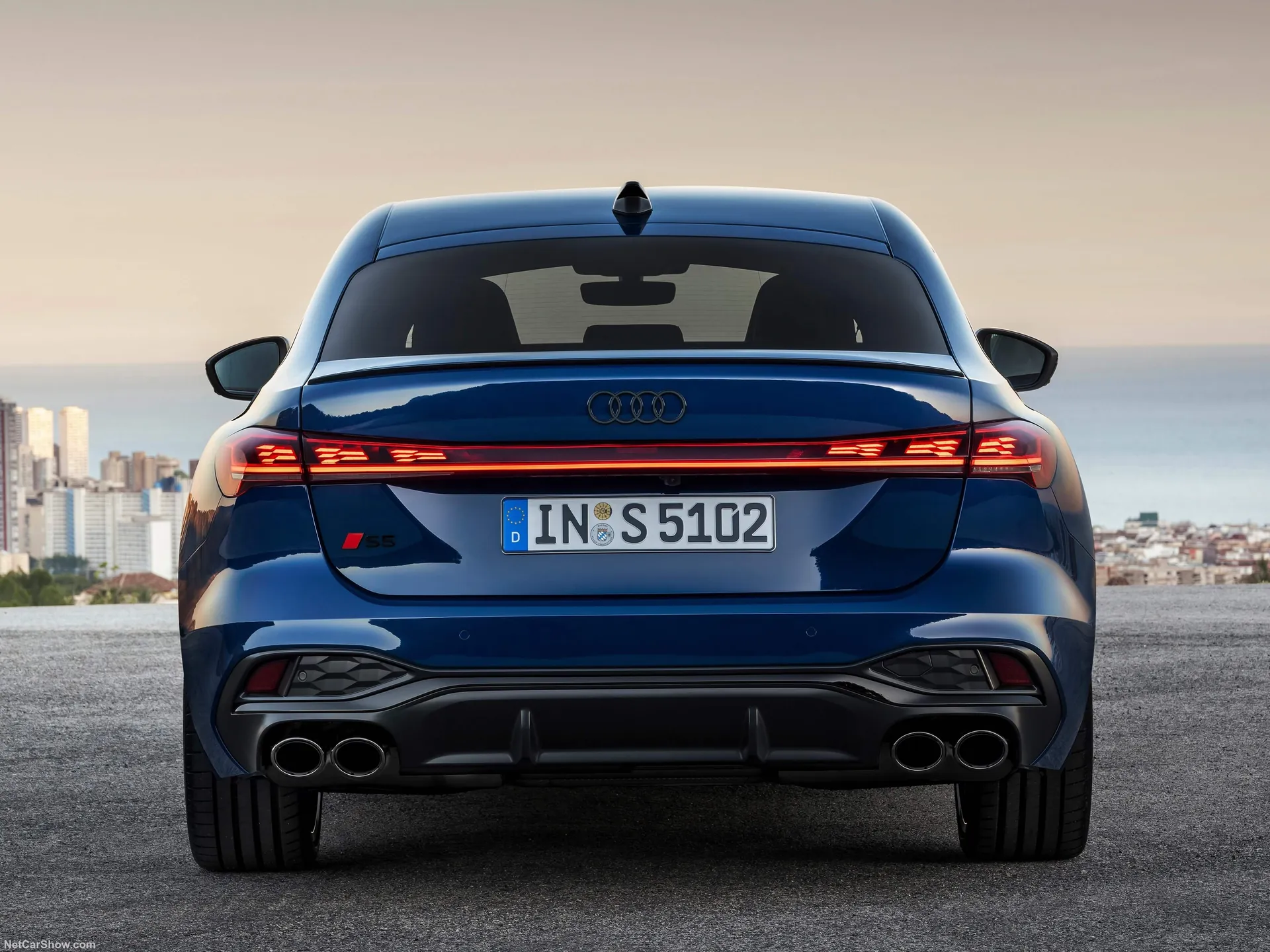 Audi S5 Sedan (2025) – zezadu