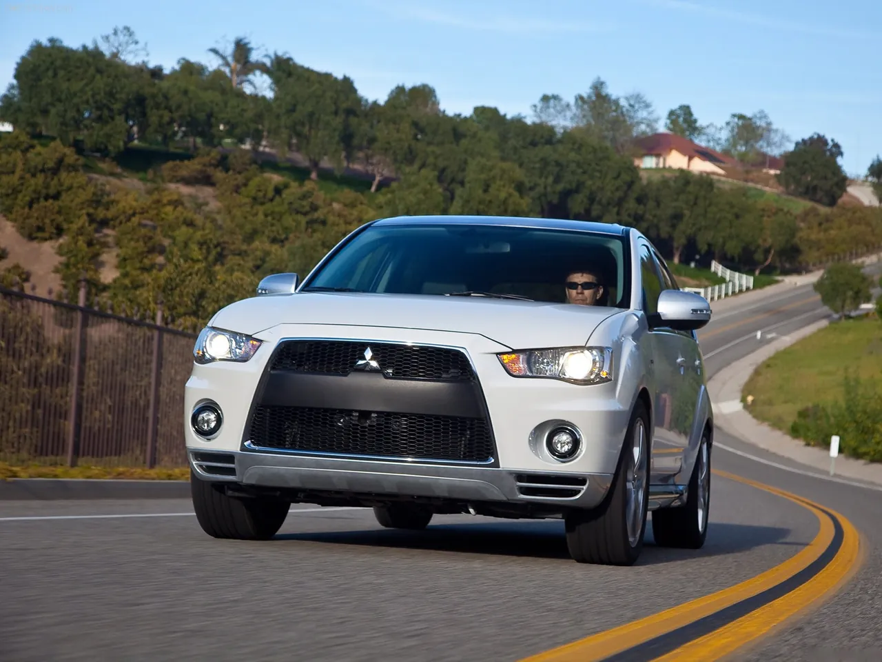 Mitsubishi Outlander GT Concept (2009)