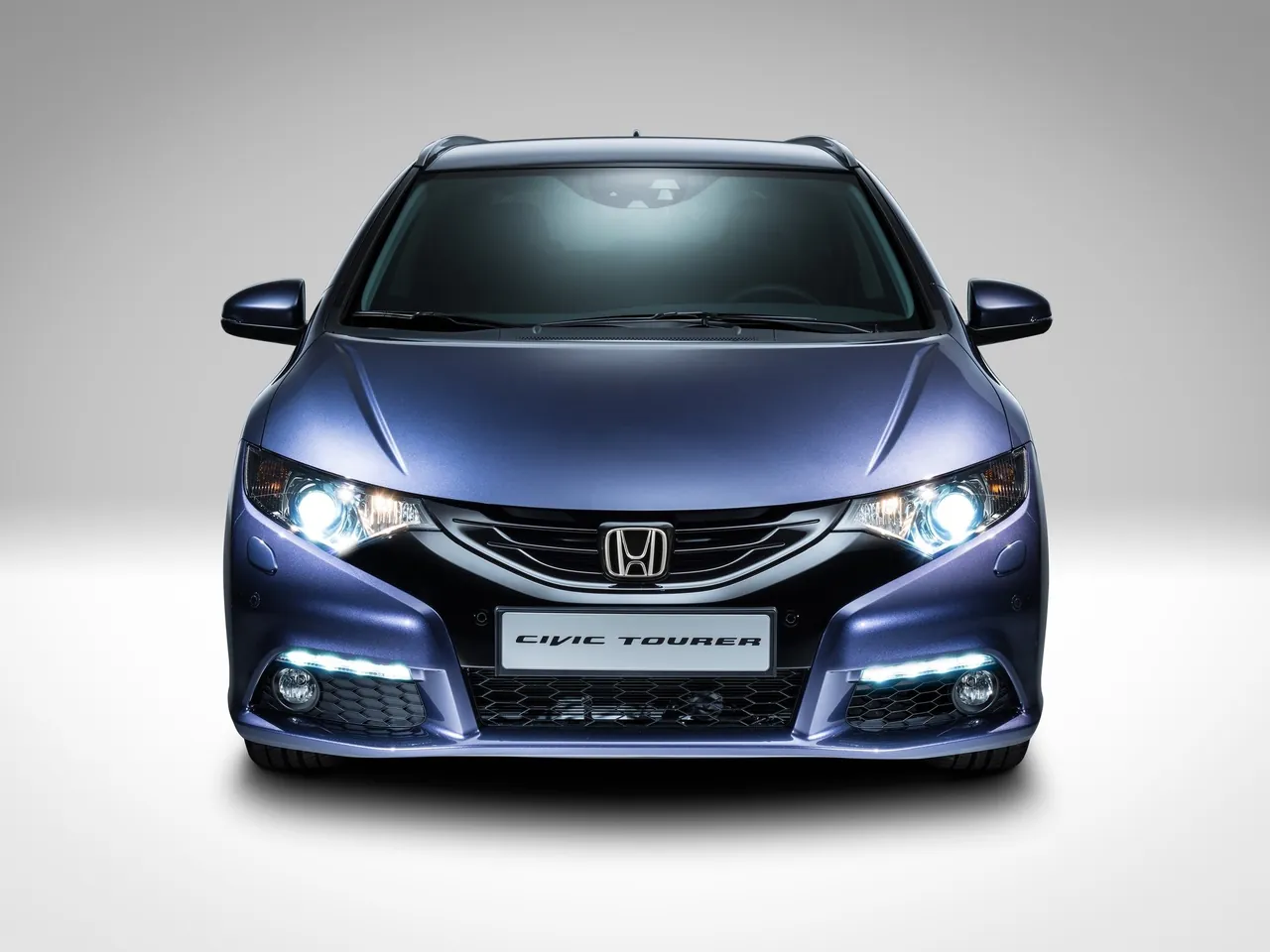 Honda Civic Tourer (2014) – zepředu