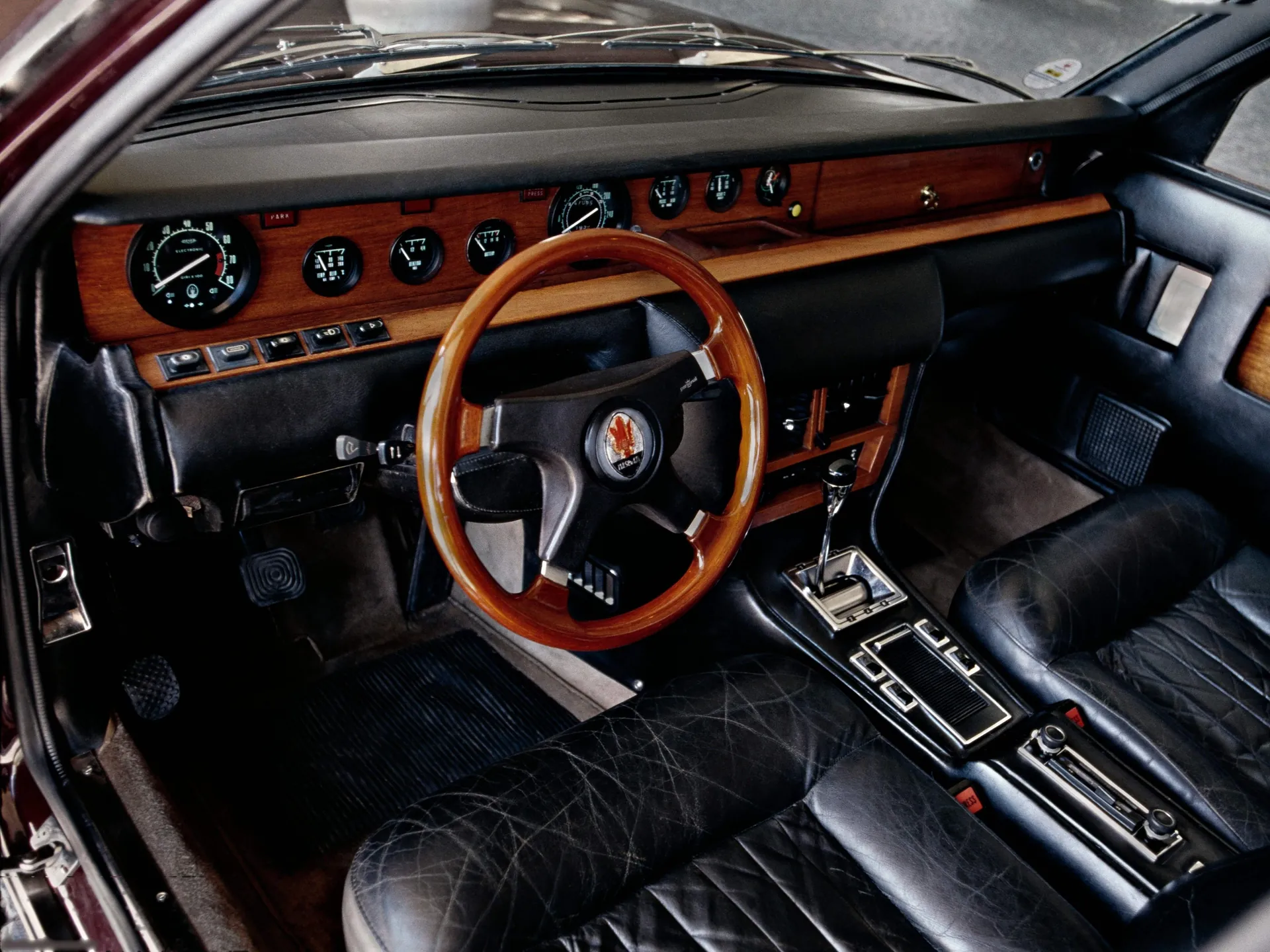 Maserati Quattroporte (1974) - Interior