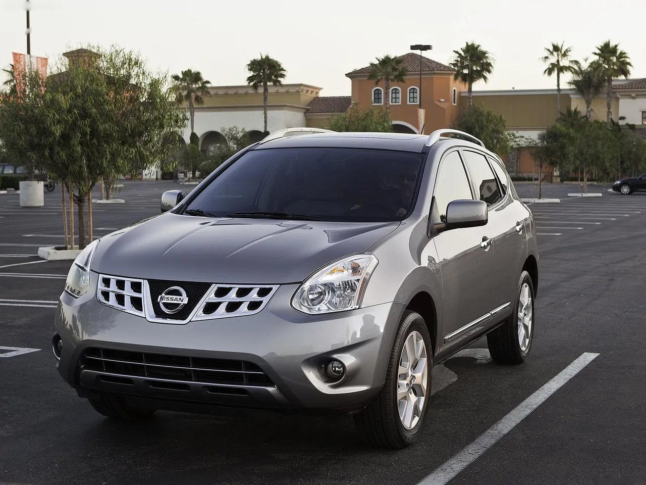 Nissan Rogue (2011)