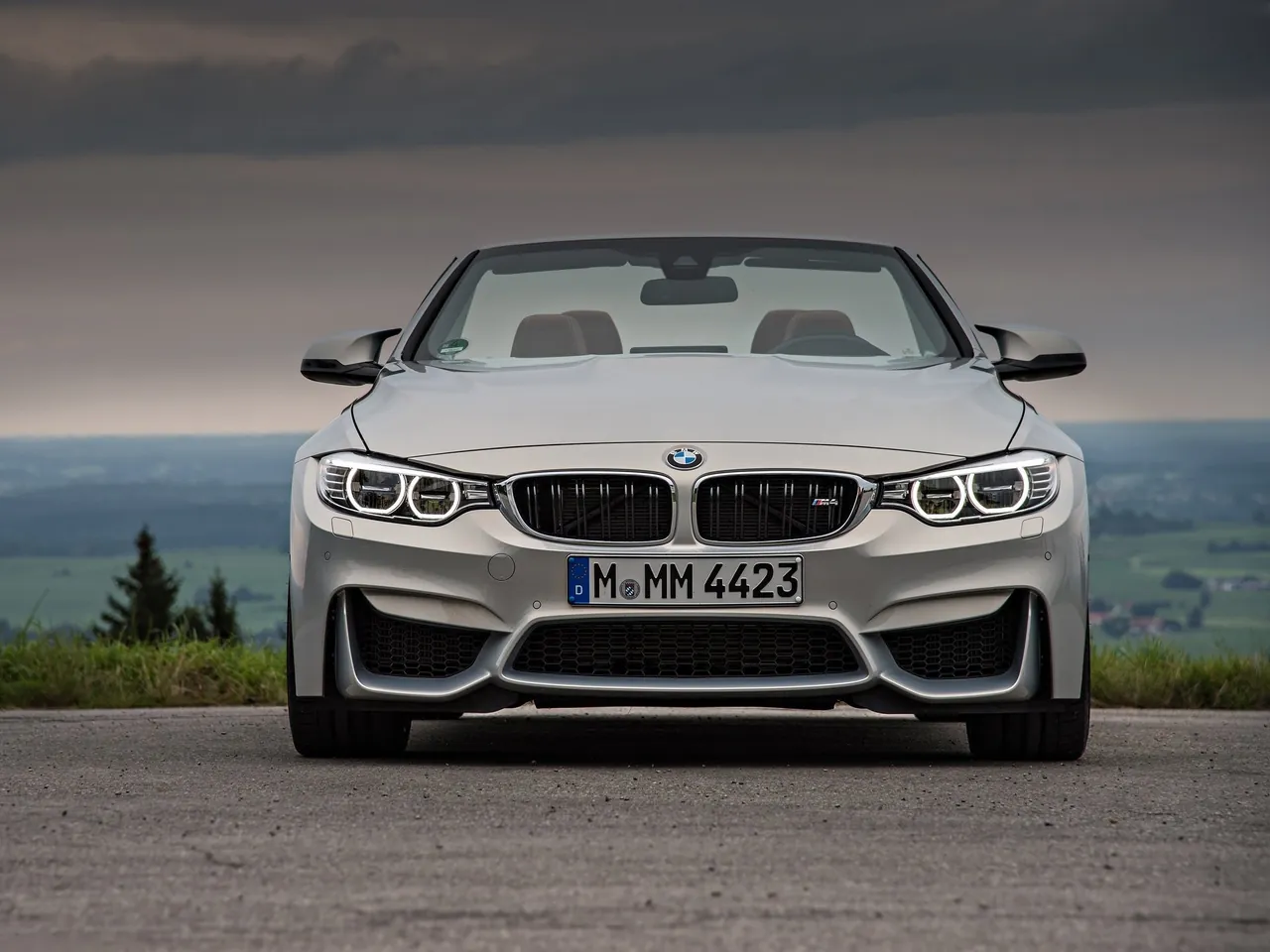 BMW M4 Convertible (2015) – zepředu