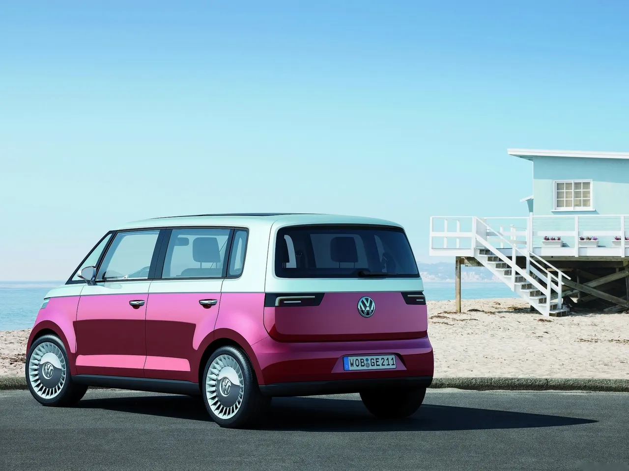 Volkswagen Bulli Concept (2011) - Rear Three-Quarter