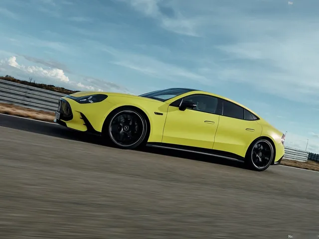 Mercedes-Benz AMG GT 4-Door (2027)