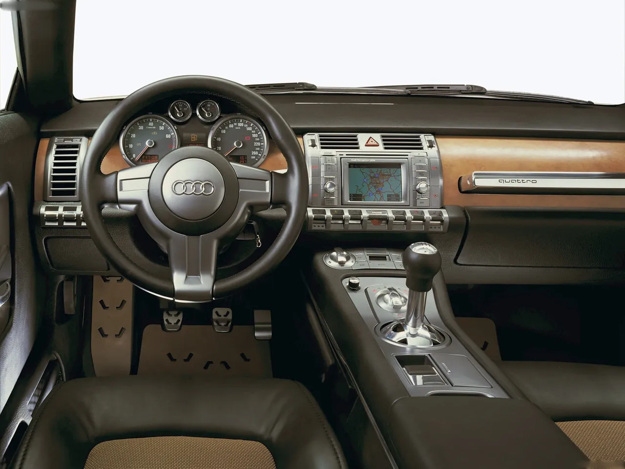 Audi Steppenwolf Concept (2000) – interiér