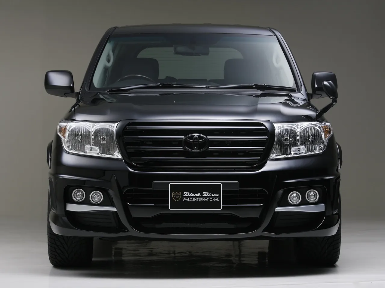 Wald Toyota Land Cruiser (2009) – zepředu