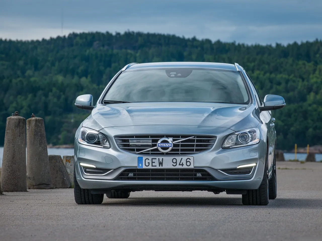 Volvo V60 (2014) – zepředu