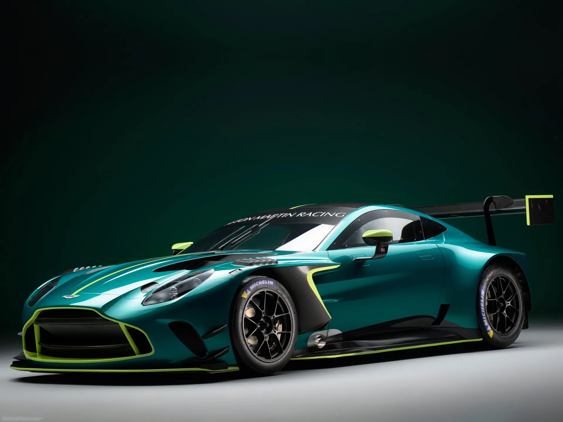 Aston Martin Vantage GT3 (2024)