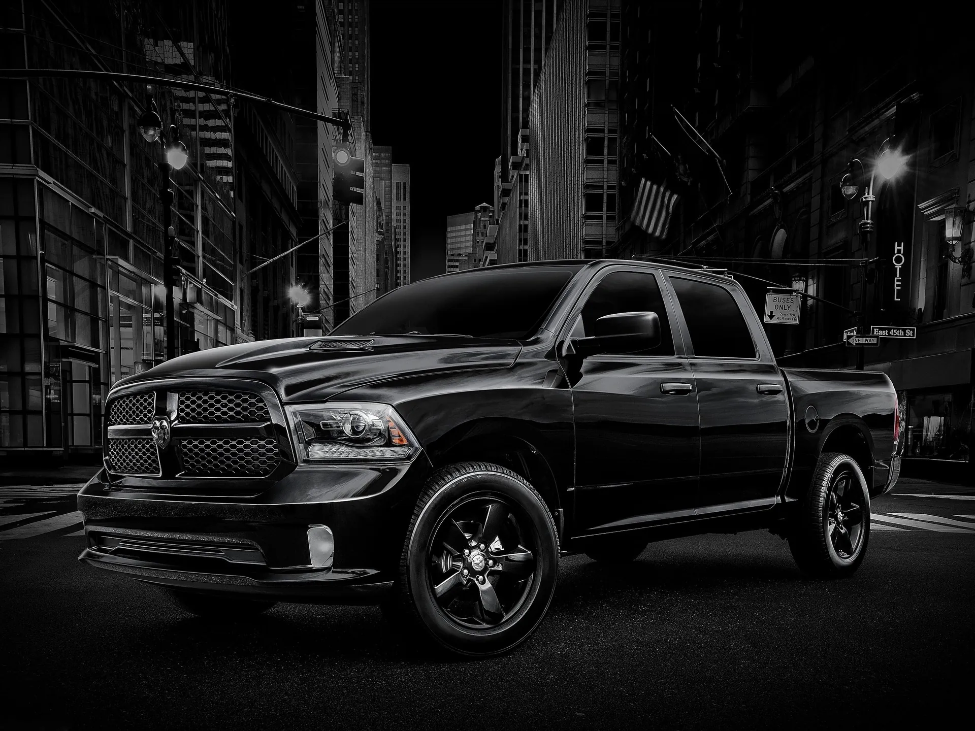 Ram 1500 Black Express (2013)