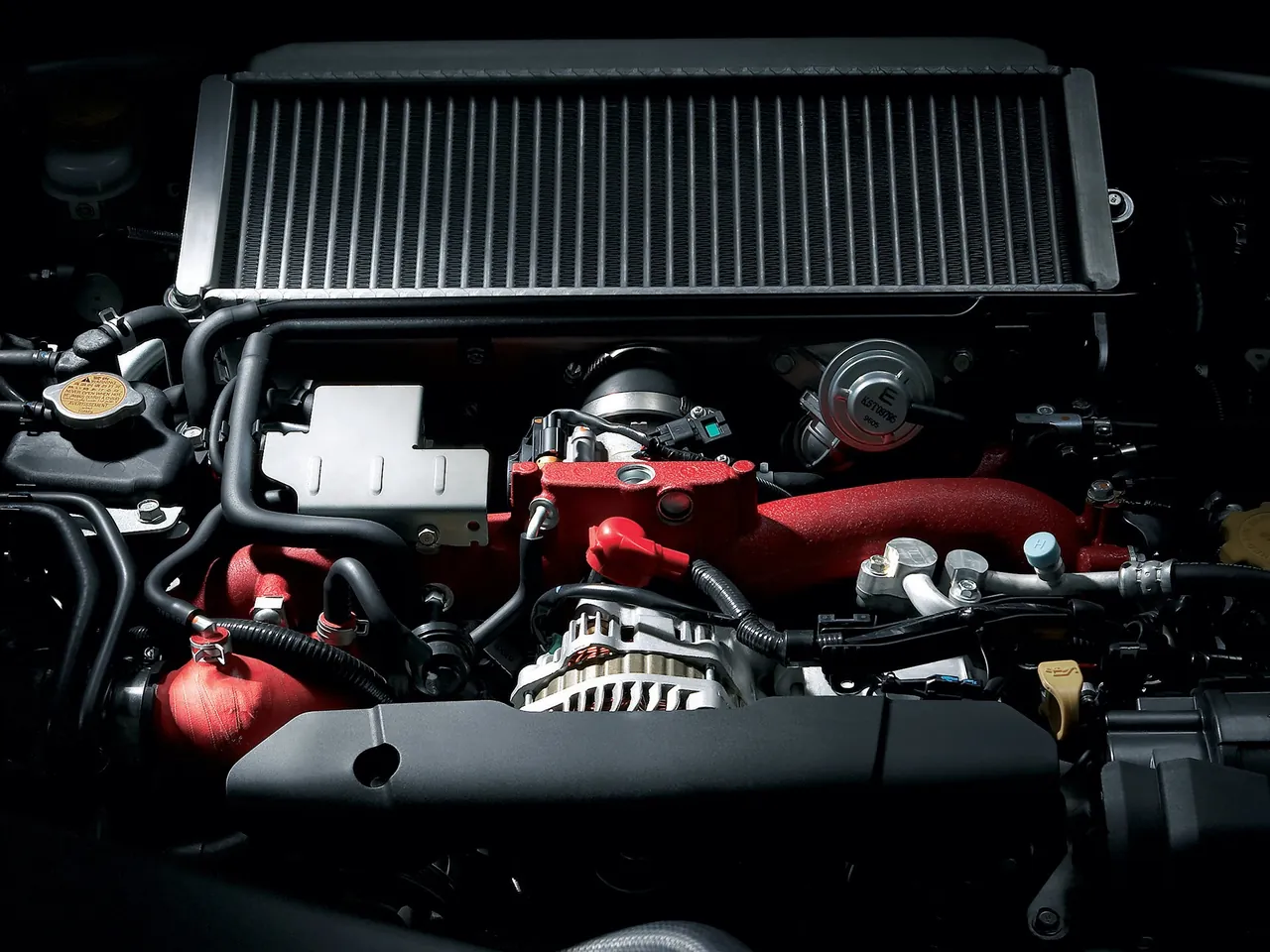 Subaru Impreza R205 (2010) – motorový prostor
